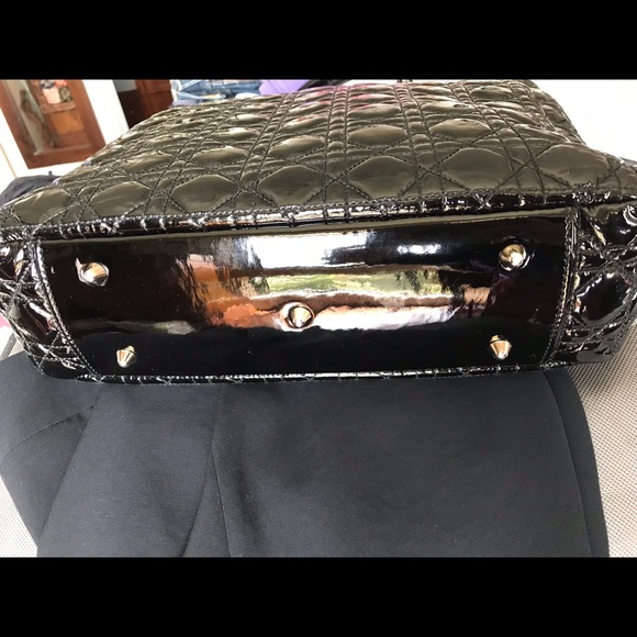 🎊HOST PICK🎊 Christian Dior Cannage Shopper Tote - Picture 4 of 8